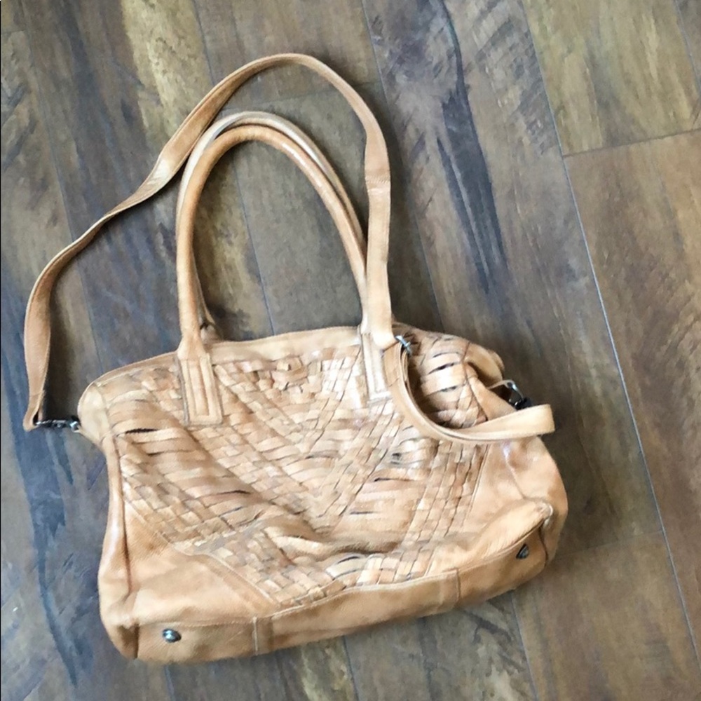 Day and moody bag